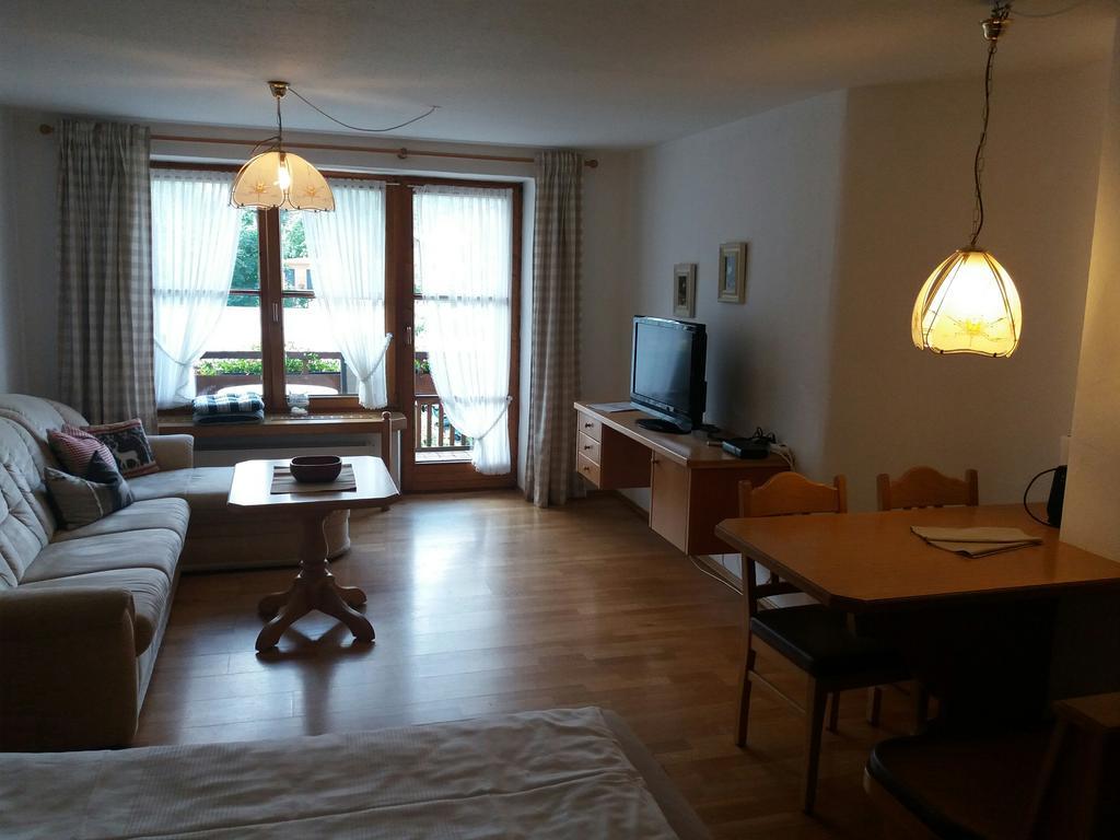 Ferienwohnung Landhaus Gertrud Oberjoch Zimmer foto